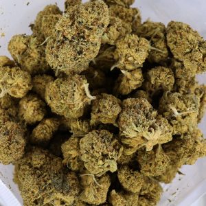 Sour Strawberry Kush – ($.$)